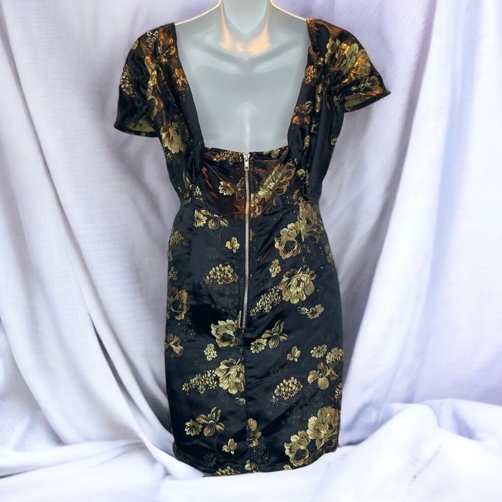 NWT Pretty Little Thing Black Floral Bardot Bodycon Mini Dress US 8 UK 12 - Picture 5 of 8